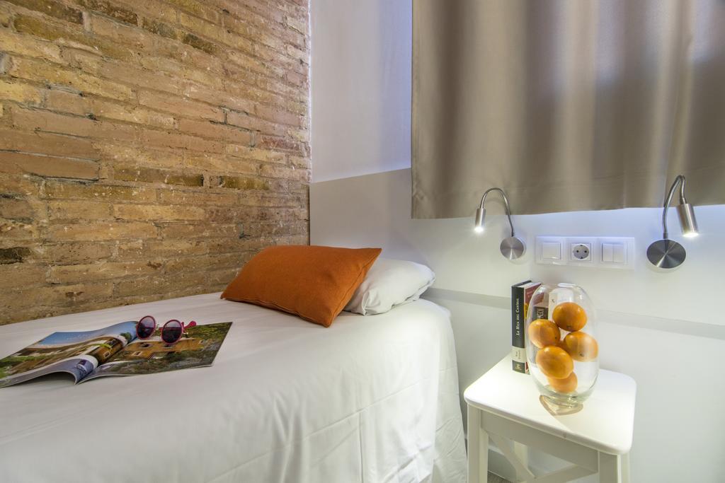 Happy People Sagrada Familia Apartments Barcelona Zewnętrze zdjęcie